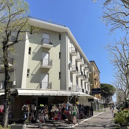 Spacious Flat In The Centre Of Bibione Apartment Bibione